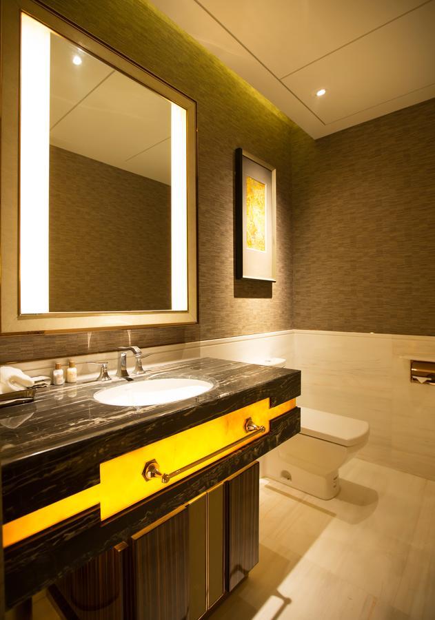 Hotel Wanda Vista Lanzhou Esterno foto